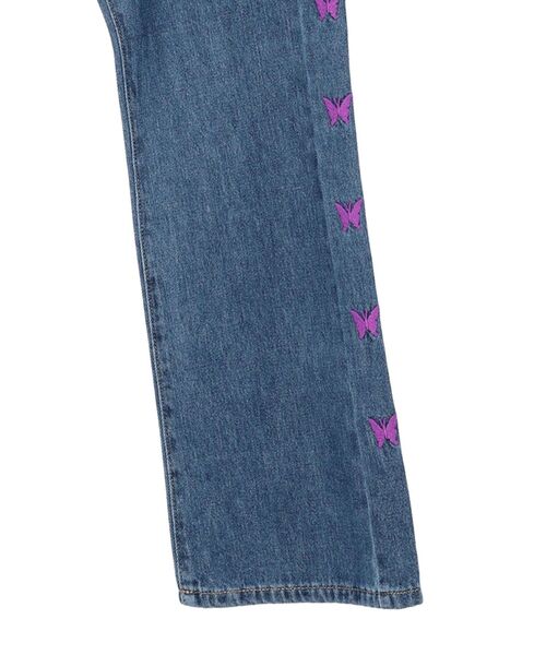 Green Parks(グリーンパークス)の「・Double Flags チョウチョ刺繍フレアデニム(デニムパンツ・レディース・ライトインディゴブルー・S/M/L)」の16枚目の写真