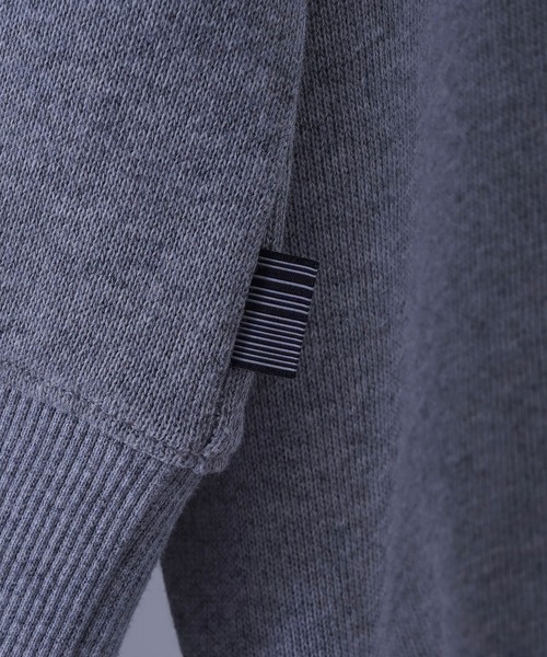 COLONY 2139(コロニートゥーワンスリーナイン)の「裏毛スウェットプルオーバー(スウェット・メンズ・ネイビー/グレー/ブラウン/オフホワイト・SMALL/LARGE/MEDIUM)」の14枚目の写真