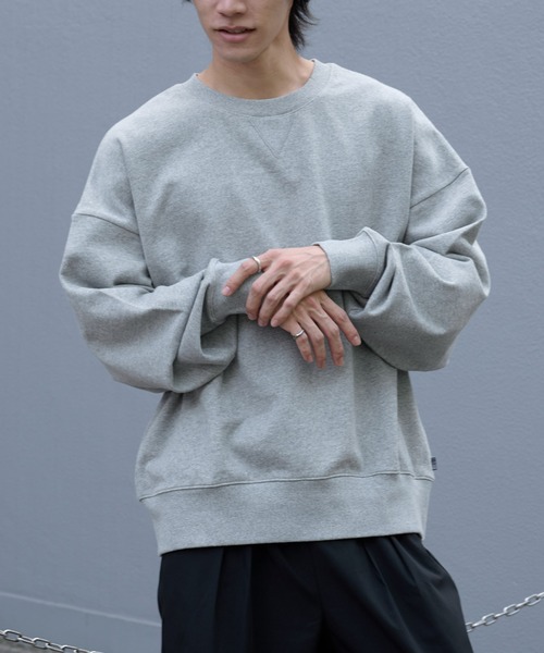 COLONY 2139(コロニートゥーワンスリーナイン)の「裏毛スウェットプルオーバー(スウェット・メンズ・ネイビー/グレー/ブラウン/オフホワイト・SMALL/LARGE/MEDIUM)」の20枚目の写真