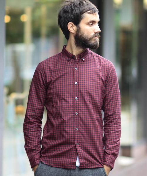BEAUTY&YOUTH UNITED ARROWS（ビューティーアンドユースユナイテッドアローズ）の「【WEB限定】by ∴ オックスフォード ギンガムチェックシャツ◆（シャツ/ブラウス・メンズ・オフホワイト/ネイビー/レッド・LARGE/SMALL/MEDIUM）」の3枚目の写真