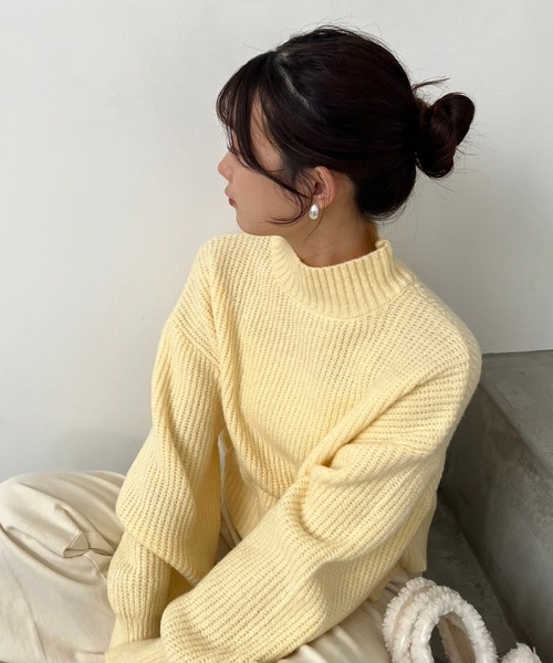 one after another NICE CLAUP（ワンアフターアナザーナイスクラップ）の「ふわもちカラフルニットプルオーバー（ニット/セーター・レディース・ライトピンク/サックスブルー/ピンク/オフホワイト/チャコールグレー/ラベンダー/イエロー/ベージュ/ミント・FREE）」の20枚目の写真