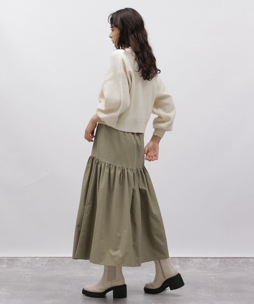 LAKOLE(ラコレ)の「ジガラ編みニットプルオーバー / 977357(ニット/セーター・レディース・ナチュラル/ブルー/ブラック・MEDIUM/SMALL)」の11枚目の写真