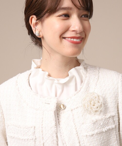 SHOO・LA・RUE（シューラルー）の「◆【セレモニー】フェイクパールフラワーコサージュブローチ（ブローチ/コサージュ・レディース・アイボリー/アイボリー系・00）」の8枚目の写真