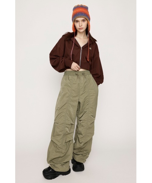 SLY(スライ)の「LOGO CROPPED HOODIE ロゴ クロップド フーディ パーカー(パーカー・レディース・ブラック/ブラウン/グリーン/杢グレー・FREE)」の11枚目の写真