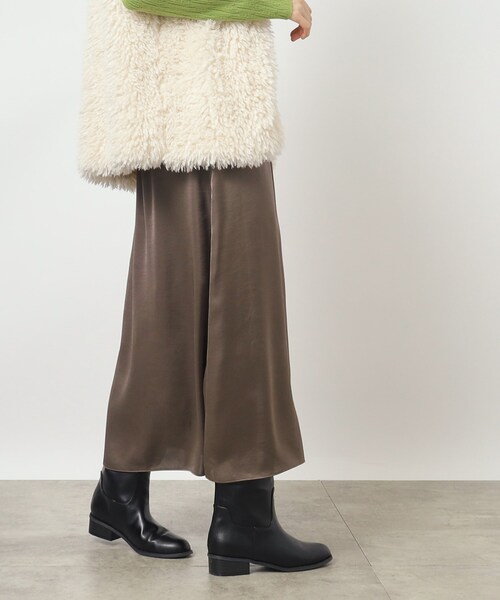 grove（グローブ）の「◆冬のあったかコーデに抜け感を！サテンマキシスカート（スカート・レディース・ライトブルー/ブラック系5/ダークブラウン・01/02/03/04/05）」の5枚目の写真