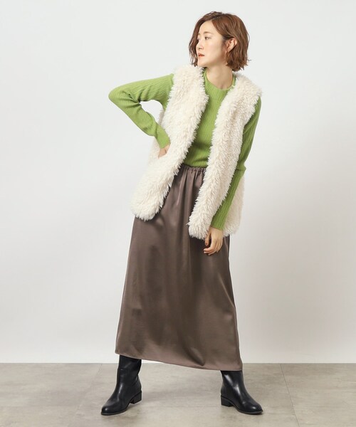 grove（グローブ）の「◆冬のあったかコーデに抜け感を！サテンマキシスカート（スカート・レディース・ライトブルー/ブラック系5/ダークブラウン・01/02/03/04/05）」の6枚目の写真