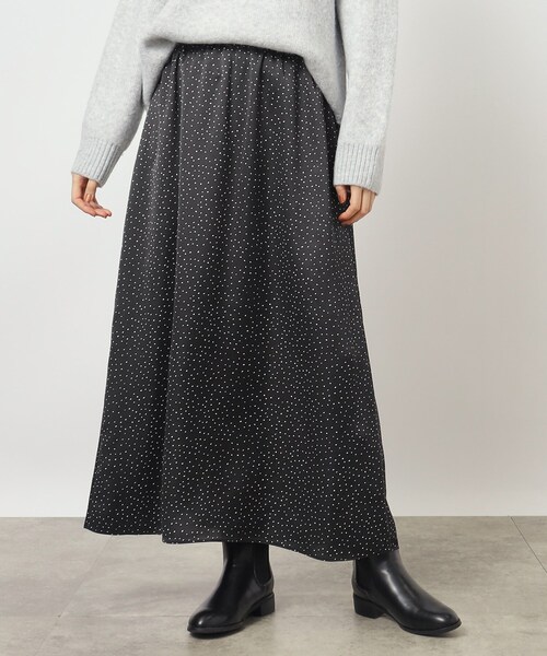 grove（グローブ）の「◆冬のあったかコーデに抜け感を！サテンマキシスカート（スカート・レディース・ライトブルー/ブラック系5/ダークブラウン・01/02/03/04/05）」の8枚目の写真