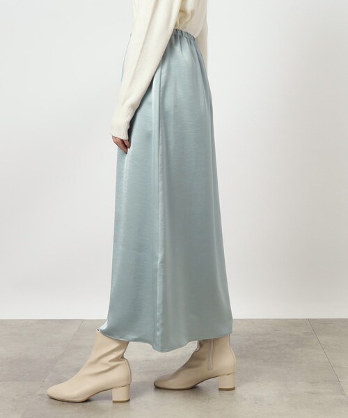 grove（グローブ）の「◆冬のあったかコーデに抜け感を！サテンマキシスカート（スカート・レディース・ライトブルー/ブラック系5/ダークブラウン・01/02/03/04/05）」の17枚目の写真