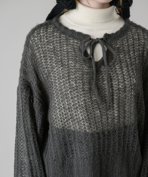 idem（イデム）の「mohair low gauge knit/モヘアメッシュニット（ニット/セーター・レディース・チャコールグレー/レッド/アイボリー/グレー・FREE）」の16枚目の写真