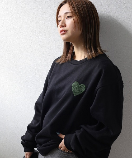 make a ray!（メイク ア レイ！）の「【0】ハートモチーフ ワンポイントロゴ刺繍 ＆ サガラ刺繍 ラフスウェット/ ビッグシルエット/ 裏起毛/ 大人こなれ感（スウェット・レディース・ダークブルー/アッシュグレー/ヘザーグレー/ネイビー/ブラック/ブラック系その他/トップグレー/ブルー/ブルー系その他/ライトグレー・M/L）」の18枚目の写真