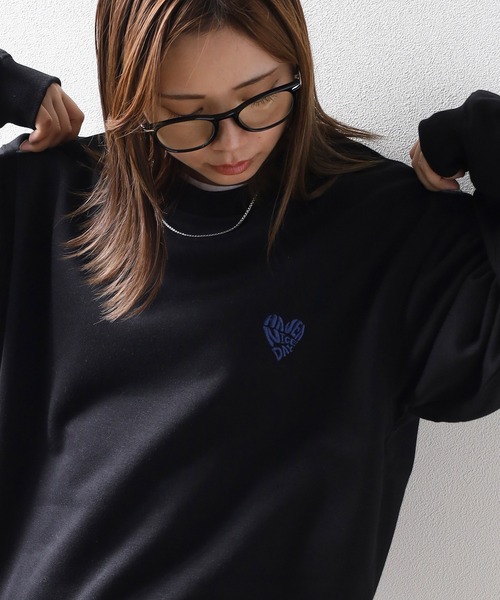 make a ray!（メイク ア レイ！）の「【0】ハートモチーフ ワンポイントロゴ刺繍 ＆ サガラ刺繍 ラフスウェット/ ビッグシルエット/ 裏起毛/ 大人こなれ感（スウェット・レディース・ダークブルー/アッシュグレー/ヘザーグレー/ネイビー/ブラック/ブラック系その他/トップグレー/ブルー/ブルー系その他/ライトグレー・M/L）」の21枚目の写真