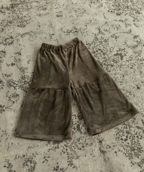 sea and shells by pairmanon（シーアンドシェルズバイペアマノン）の「【sea and shells by pairmanon】ベロア ワイドパンツ（その他ベビーウェア・キッズ・ホワイト/カーキ/ブラウン・110/90/100/80）」の2枚目の写真