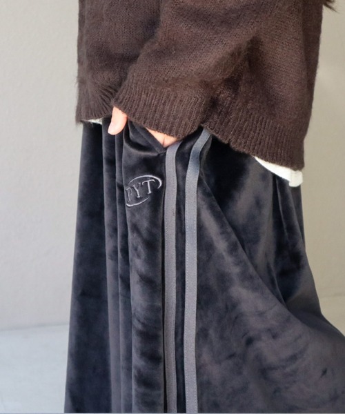 CIAOPANIC TYPY(チャオパニックティピー)の「【WEB限定】【KIDS】ベロアサイドライントラックスカート(スカート・キッズ・ネイビー/ブラック・XL/XXL/M/L/S)」の18枚目の写真