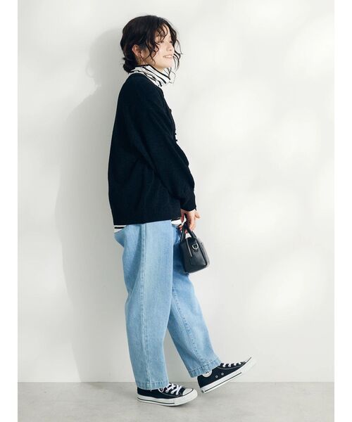 CRAFT STANDARD BOUTIQUE（クラフトスタンダードブティック）の「洗えるコードモールクルーネックカーデイガン（カーディガン/ボレロ・レディース・ブルー/ブラック/グレイッシュベージュ/ライトグリーン・FREE）」の19枚目の写真