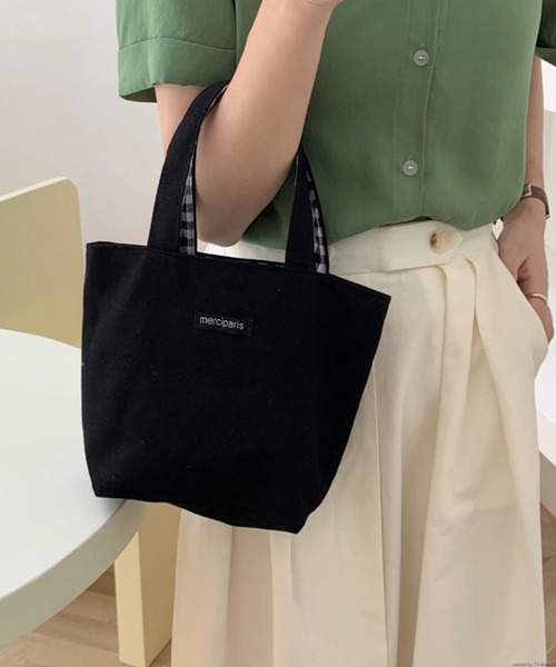 TONE SELECT GOODS（トーンセレクトグッズ）の「Liaa/ギンガムチェックミニトート A18207（トートバッグ・レディース・ベージュ/ブラック/グリーン/ピンク/イエロー/ブルー・FREE）」の19枚目の写真