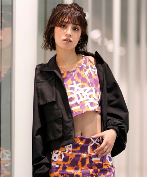 X-girl（エックスガール）の「PUMA/プーマ プーマ エックスガール エーオーピー クロップド キャミソール レディース 624722（タンクトップ・レディース・ブラック×ホワイト/オレンジ系その他・S/L/M）」の8枚目の写真