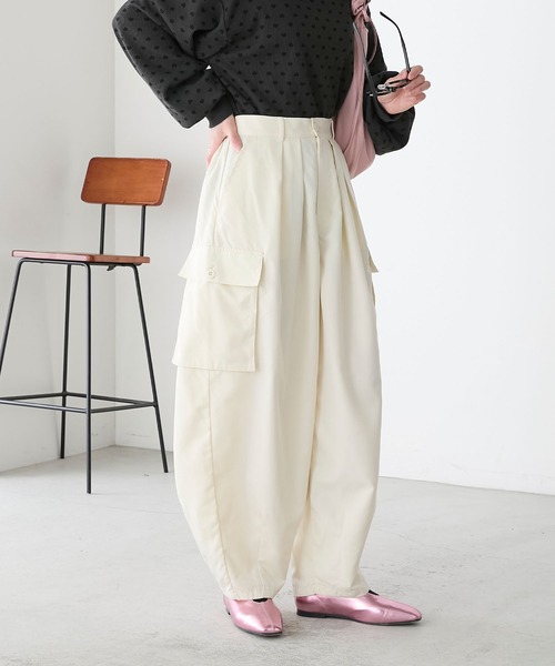BONLECILL(ボンルシール)の「シャカシャカサーカスカーゴパンツ(カーゴパンツ・レディース・カーキ/ブラック/アイボリー/ベージュ・L/M)」の3枚目の写真