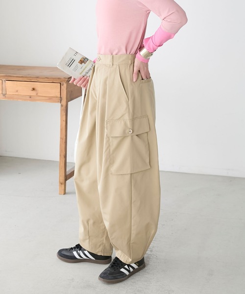 BONLECILL(ボンルシール)の「シャカシャカサーカスカーゴパンツ(カーゴパンツ・レディース・カーキ/ブラック/アイボリー/ベージュ・L/M)」の11枚目の写真