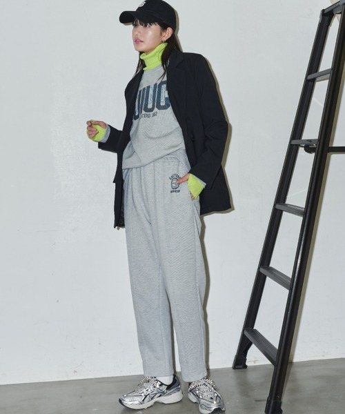 Auntie Rosa Holiday(アンティローザホリデー)の「ロゴ刺繍ルーズスウェット(スウェット・レディース・チャコールグレー/グレー/オレンジ/ナチュラル・FREE)」の11枚目の写真