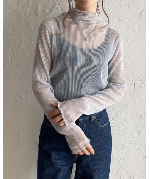 She's Closet(シーズクローゼット)の「ハイネックメロウフリルプリーツ長袖グリッターラメシアートップス(Tシャツ/カットソー・レディース・シルバー×ブルー/ブラック/ベージュ・FREE)」の14枚目の写真