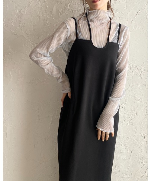 She's Closet(シーズクローゼット)の「ハイネックメロウフリルプリーツ長袖グリッターラメシアートップス(Tシャツ/カットソー・レディース・シルバー×ブルー/ブラック/ベージュ・FREE)」の5枚目の写真
