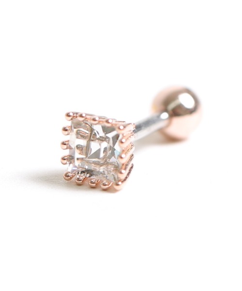 Peony(ピオニー)の「【Peony/ピオニー】/サージカルステンレス 316L スクエアスタッドピアス(ピアス(片耳用)・レディース・ゴールド系1/シルバー系その他2/ゴールド系その他3/ゴールド系その他/シルバー系その他/ゴールド系3/ゴールド系その他5/シルバー系その他3/ゴールド系その他2/シルバー系その他4/ゴールド系その他4/ゴールド系2/ゴールド系4/ゴールド系5/シルバー系その他5・FREE)」の11枚目の写真