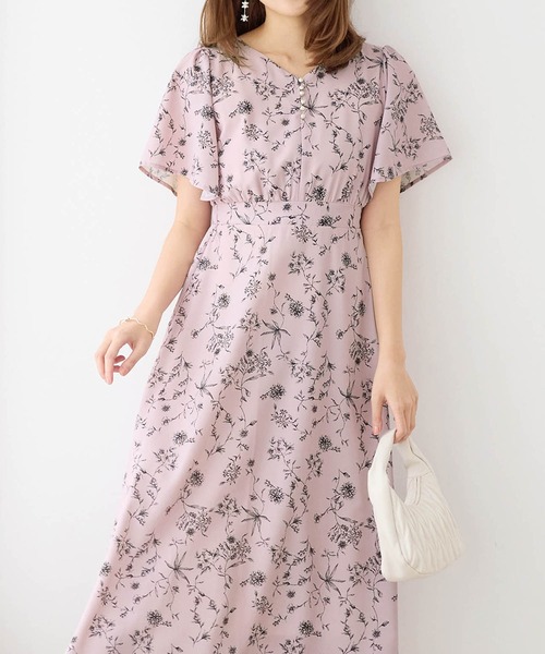 alotta（アロッタ）の「欲しいが詰まったひんやり花柄ワンピース（ワンピース・レディース・ホワイト系その他/ブルー/ピンク/ブラック・LL/3L/M/L）」の19枚目の写真