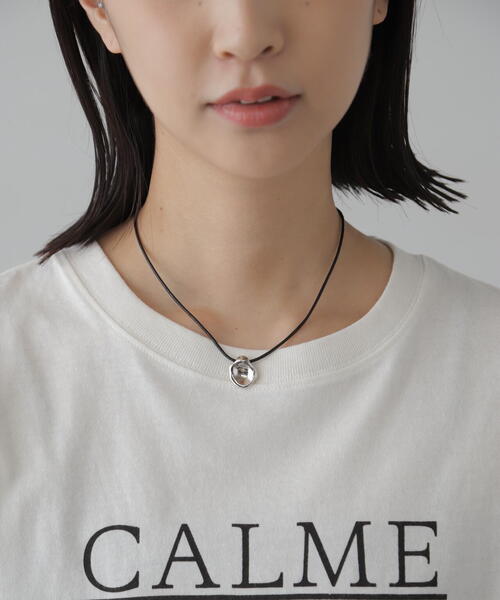 FREE'S MART(フリーズマート)の「モチーフ付きロープチョーカー(ネックレス・レディース・ブラック・フリ-)」の7枚目の写真