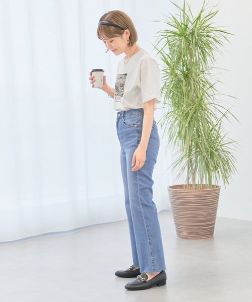 earth music&ecology（アースミュージックアンドエコロジー）の「アソートグラフィックレギュラーT（Tシャツ/カットソー・レディース・A/B・FREE）」の7枚目の写真