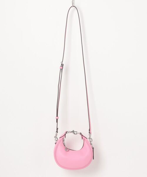 COACH（コーチ）の「ジョニー バッグ（ショルダーバッグ）」 - WEAR