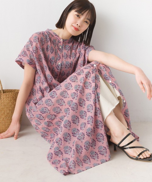 OMNES（オムネス）の「コットンボイル総柄半袖シャツワンピース（シャツワンピース・レディース・パープル/ブラック×ホワイト/グリーン系その他/ブルー系その他/ブラウン系その他/ブラック系その他/パープル系その他/キナリ/グリーン系その他2/ネイビー・FREE）」の9枚目の写真