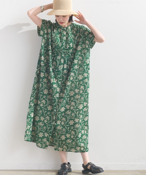 OMNES（オムネス）の「コットンボイル総柄半袖シャツワンピース（シャツワンピース・レディース・パープル/ブラック×ホワイト/グリーン系その他/ブルー系その他/ブラウン系その他/ブラック系その他/パープル系その他/キナリ/グリーン系その他2/ネイビー・FREE）」の6枚目の写真