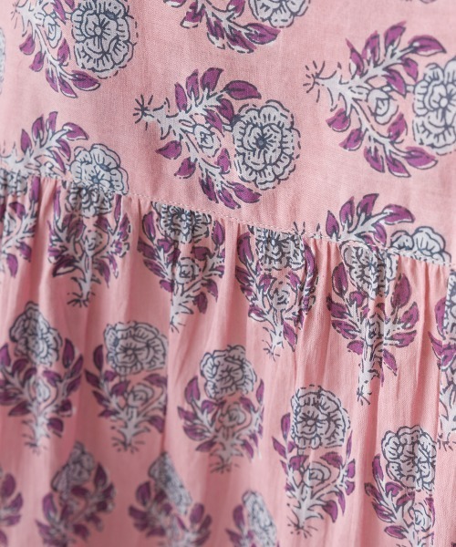 OMNES（オムネス）の「コットンボイル総柄半袖シャツワンピース（シャツワンピース・レディース・パープル/ブラック×ホワイト/グリーン系その他/ブルー系その他/ブラウン系その他/ブラック系その他/パープル系その他/キナリ/グリーン系その他2/ネイビー・FREE）」の17枚目の写真