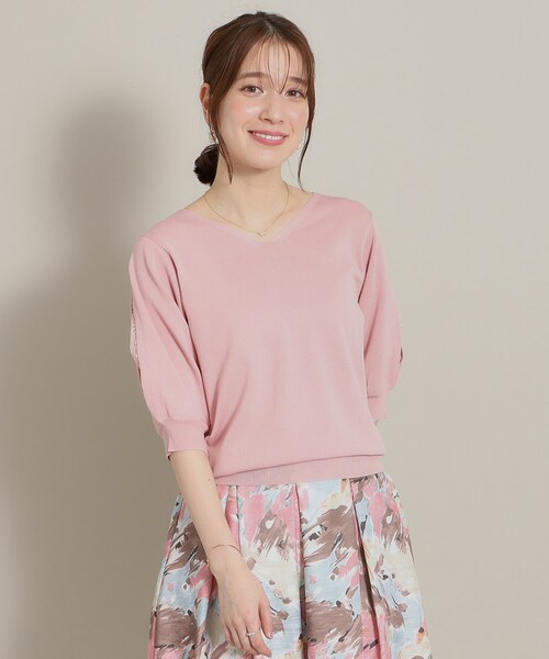 ITS'DEMO（イッツデモ）の「◆【UV／洗える／アンチピリング／通勤】袖スリットレースニット（ニット/セーター・レディース・オフホワイト/ブラック/サックスブルー/ベビーピンク・40/38）」の13枚目の写真