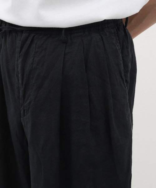 markaware（マーカウェア）の「MARKAWARE (マーカウェア) TRIPLE PLEATED EASY CLOUDY BLE A24A-16PT12C（スラックス・メンズ・ブラック・3/2）」の12枚目の写真