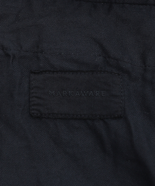 markaware（マーカウェア）の「MARKAWARE (マーカウェア) TRIPLE PLEATED EASY CLOUDY BLE A24A-16PT12C（スラックス・メンズ・ブラック・3/2）」の4枚目の写真