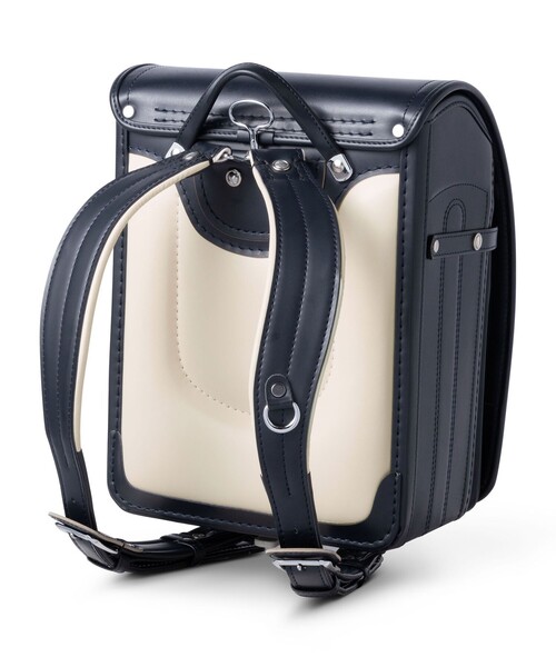 SHIPS（シップス）の「SHIPS KIDS:オリジナル ランドセル 牛革モデル(ハンドル付き) 2027 by大峽製鞄（ランドセル・キッズ・ブラック/ネイビー・ONE SIZE）」の11枚目の写真