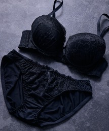 Dolce Fiora(ドルチェフィオラ)のモールドレースブラジャー&ショーツセット(ブラ&ショーツ)