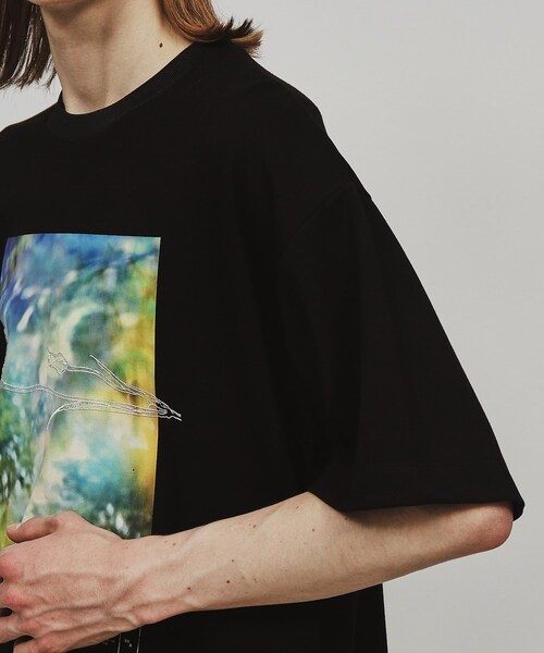 tk.TAKEO KIKUCHI（ティーケータケオキクチ）の「◆アブストピクチャーTシャツ（Tシャツ/カットソー・メンズ・ブラック/ホワイト/ライトブルー・01/02/03）」の8枚目の写真
