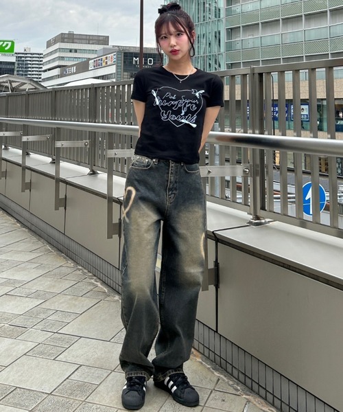 .KOM(ドットコム)の「A'GEM/9 × .kom 『.KOM/ドットケーオーエム』ハートリボン 半袖カットソー(Tシャツ/カットソー・レディース・ブラック/アイボリー・FREE)」の6枚目の写真