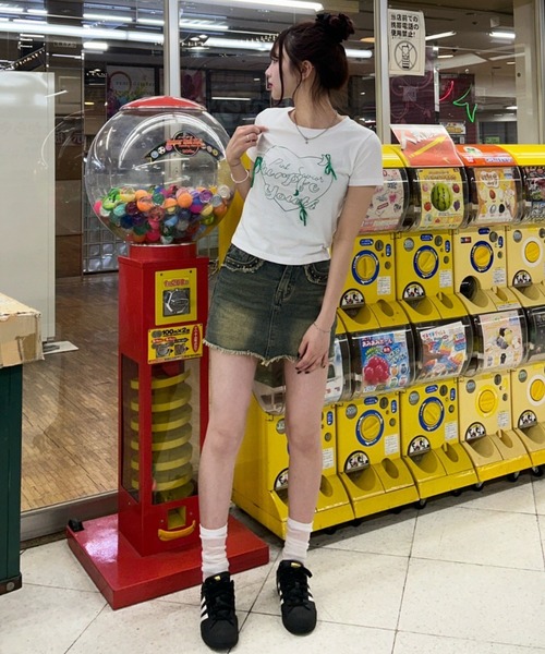 .KOM(ドットコム)の「A'GEM/9 × .kom 『.KOM/ドットケーオーエム』ハートリボン 半袖カットソー(Tシャツ/カットソー・レディース・ブラック/アイボリー・FREE)」の8枚目の写真