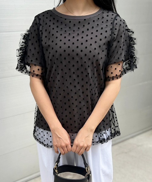 MODE ROBE（モードローブ）の「ドットチュールレイヤードTシャツ（Tシャツ/カットソー・レディース・チャコールグレー/ホワイト・FREE）」の16枚目の写真