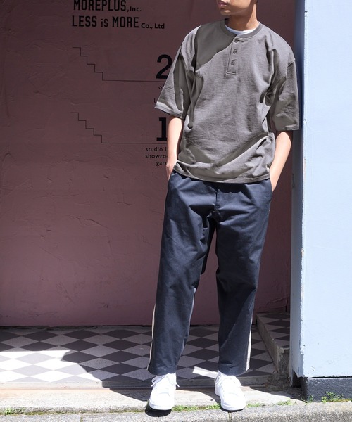 coca(coca)(コカ)の「メンズ ヘビーウェイトヘンリーネックTシャツ(Tシャツ/カットソー・メンズ・チャコール/ブラック/ホワイト/ライトグレー・M/L/XL)」の8枚目の写真