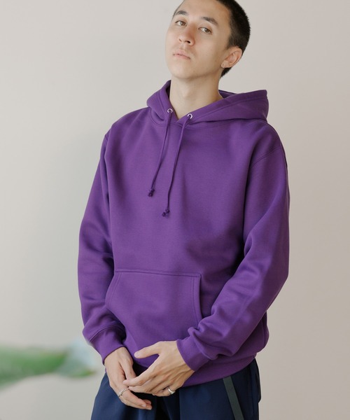 United Athle(ユナイテッドアスレ)の「10.0oz スウェット 裏起毛 プルオーバーパーカー/フーディー 無地 ユニセックス ルーズシルエット(パーカー・メンズ・ダークブラウン/ホワイト/バーガンディー/ライトグリーン/ブラック/オレンジ/パープル/ネイビー/サンドベージュ/ヘザーグレー/グレー/アッシュ/オリーブ・M/L/XL/S)」の11枚目の写真