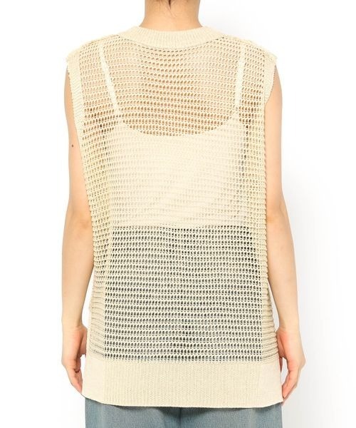 LOWRYS FARM（ローリーズファーム）の「ラメメッシュノースリーブ　 138737（Tシャツ/カットソー・レディース・ブラック/ブルー/アイボリー・FREE）」の10枚目の写真