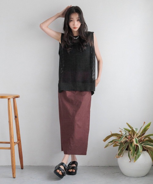 LOWRYS FARM（ローリーズファーム）の「ラメメッシュノースリーブ　 138737（Tシャツ/カットソー・レディース・ブラック/ブルー/アイボリー・FREE）」の18枚目の写真