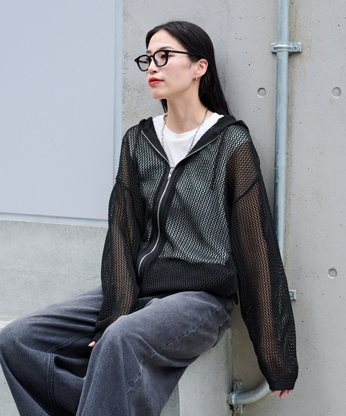 COLONY 2139（コロニートゥーワンスリーナイン）の「透かし編みジップパーカー（パーカー・メンズ・ブラック・MEDIUM/LARGE）」の7枚目の写真