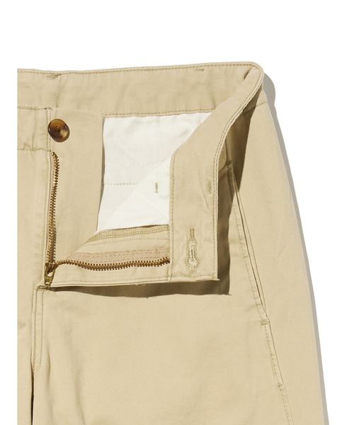 Levi's（リーバイス）の「Levi's/リーバイス XL CHINO（チノパンツ・レディース・ブラック/ダークインディゴブルー/ベージュ/ブラウン・28inch/27inch/26inch/25inch/24inch/23inch）」の21枚目の写真