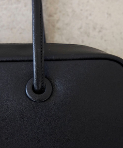 EFOLE(エフォル)の「【ZOZO限定】Wide bostonbag / ワイド ボストン バッグ(ボストンバッグ・レディース・オフホワイト/ブラウン/ブラック・FREE)」の14枚目の写真