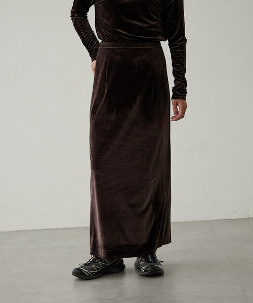 earthy（アーシー）の「ベロアマキシスカート（スカート・レディース・ネイビー/ブラウン/ライトベージュ・MEDIUM/SMALL）」の11枚目の写真
